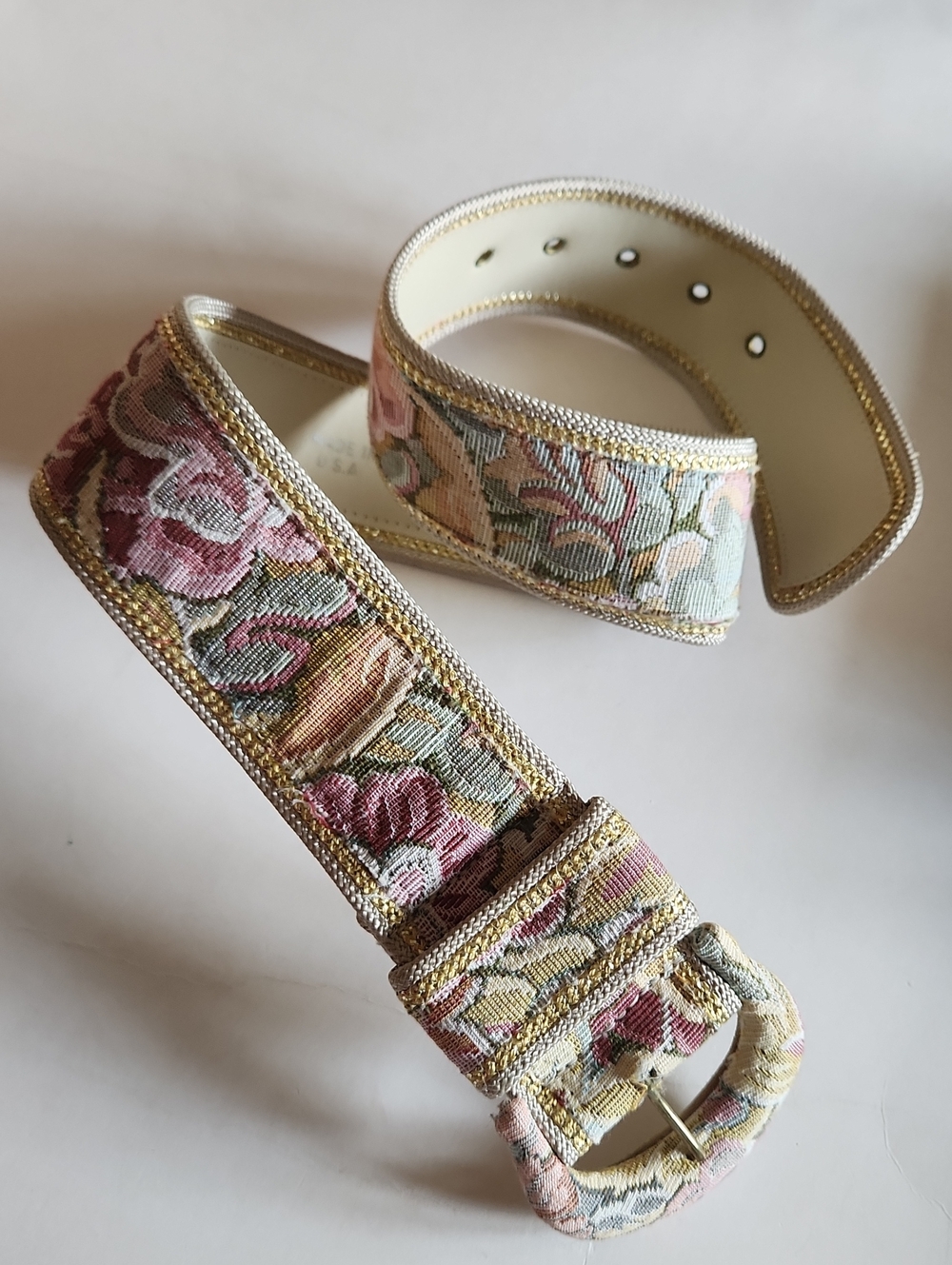 Gorgeous Vintage Floral Tapestry Belt with Gold Trim